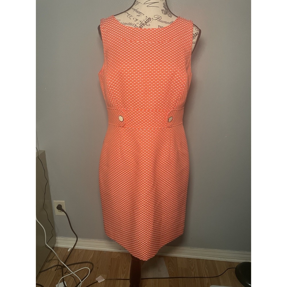 Tahari Levine Studio Coral Pink Sleeveless Dress Size 8 Petite